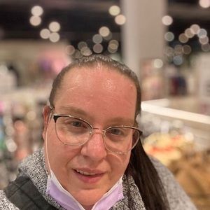 Meet your Posher, Marieve